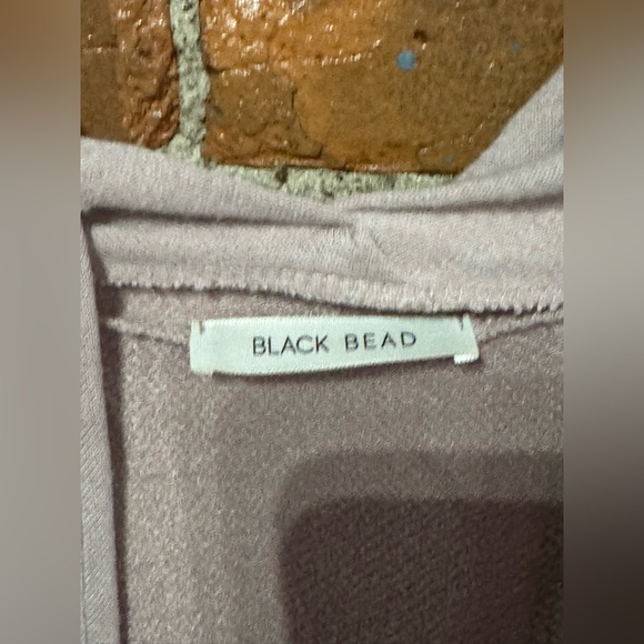 Black Bead Light Purple Hooded Swim Cover-Up - Picture 6 of 7